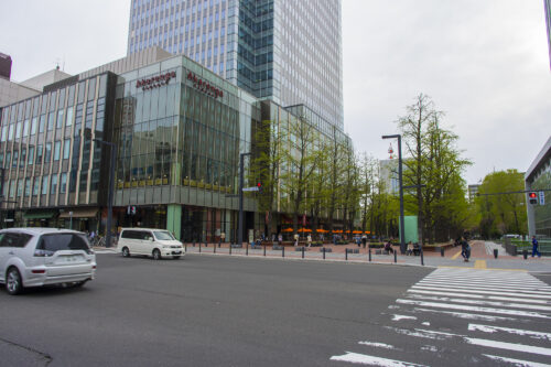 札幌駅前通り 赤れんがテラス